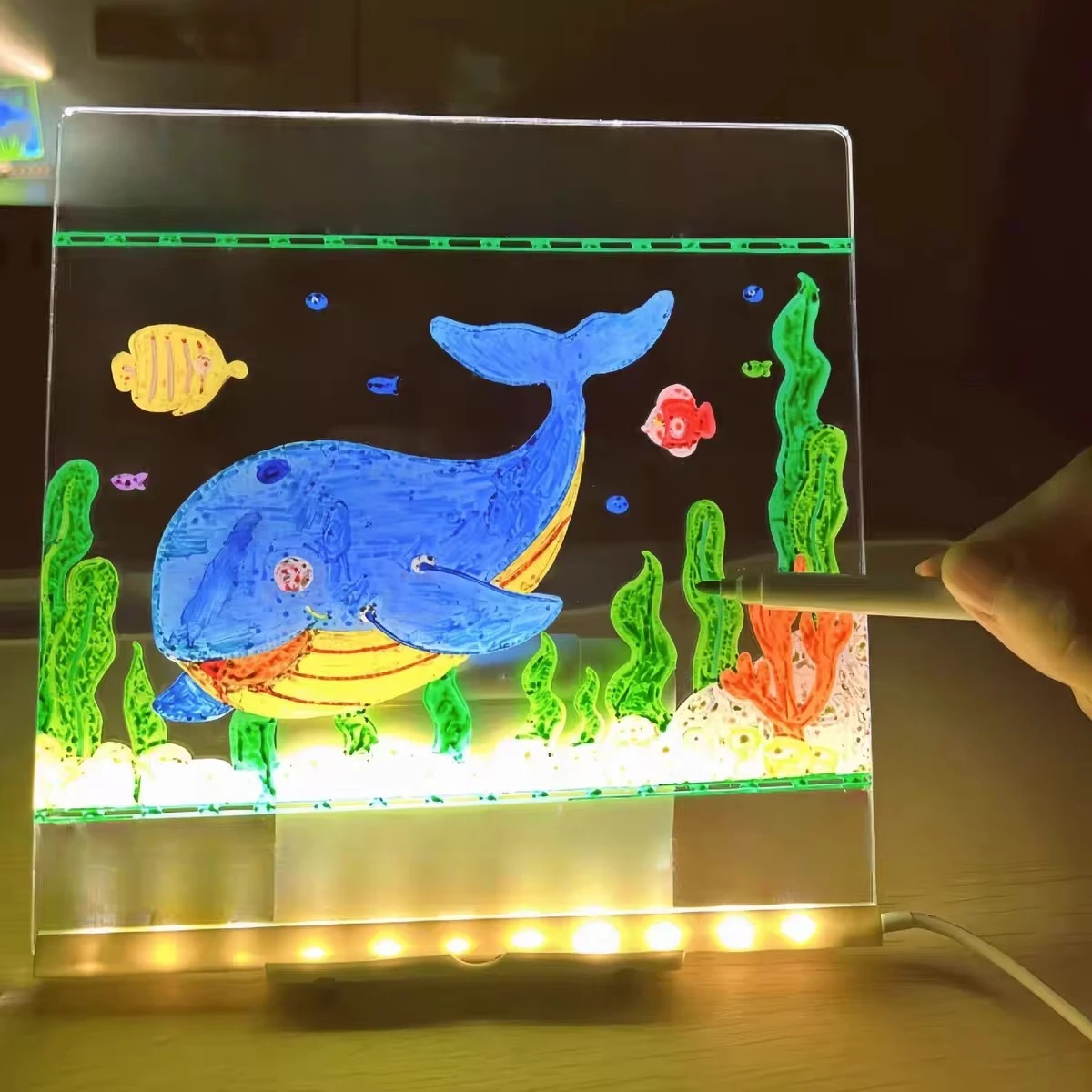 Magic Glow Kids Drawing Board: - مراجعة Kids Toys Drawing وسعره